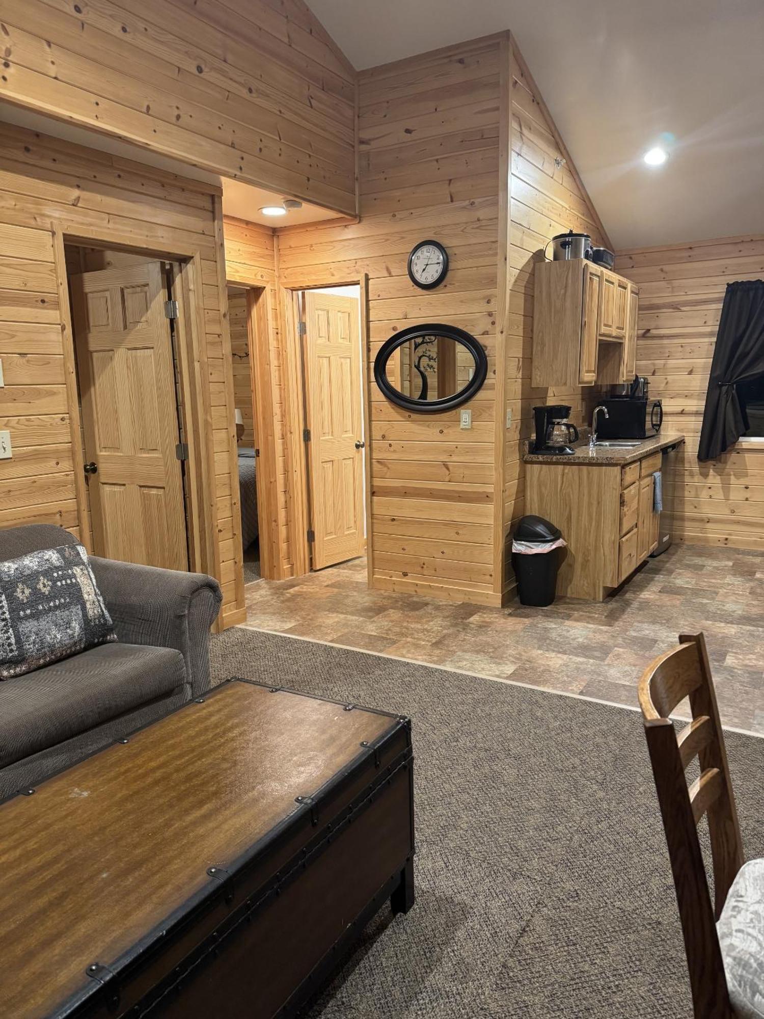 Susitna River Lodging, Backwoods Cabins Talkeetna Buitenkant foto